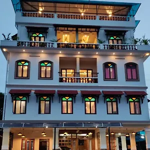 https://meghdoot-river-resort.kerala-hotels.net